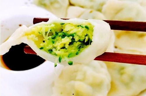 吃小瓜鸡蛋饺子视频,家常美味，简单易学的饺子制作教程