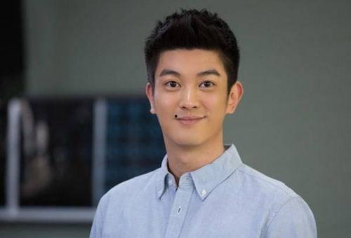 杜江夏天吃瓜视频,趣味吃瓜视频曝光