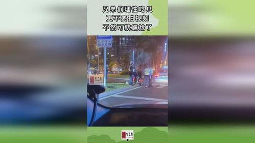 吃瓜比赛拍视频,吃瓜比赛视频大放送，笑料百出，精彩纷呈！