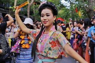 千古情美女吃瓜视频,揭秘娱乐圈幕后真相